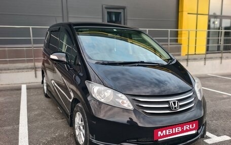 Honda Freed I, 2008 год, 950 000 рублей, 2 фотография