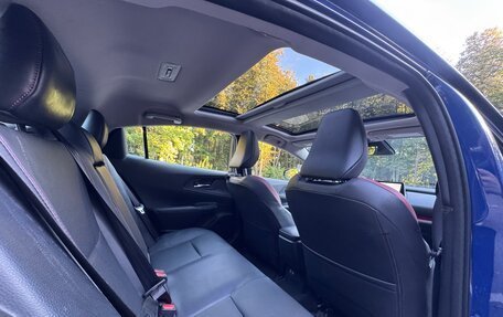 Toyota Prius IV XW50, 2024 год, 4 100 000 рублей, 20 фотография