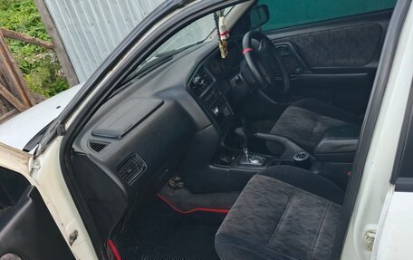 Nissan Primera II рестайлинг, 1998 год, 250 000 рублей, 12 фотография