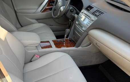 Toyota Camry, 2008 год, 1 250 000 рублей, 12 фотография