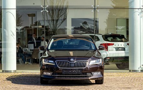 Skoda Superb III рестайлинг, 2018 год, 1 645 000 рублей, 2 фотография