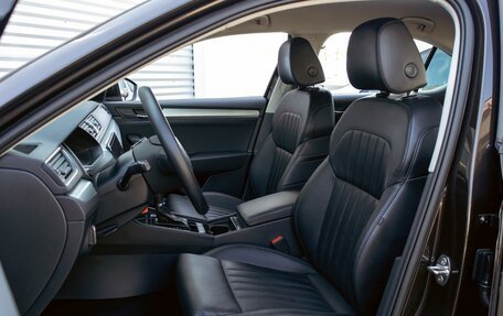 Skoda Superb III рестайлинг, 2018 год, 1 645 000 рублей, 11 фотография