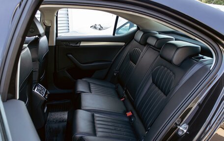 Skoda Superb III рестайлинг, 2018 год, 1 645 000 рублей, 17 фотография