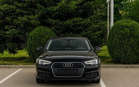 Audi A4, 2019 год, 1 995 000 рублей, 2 фотография