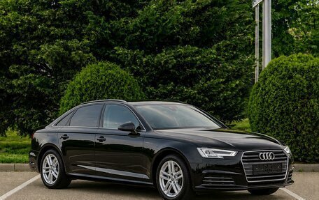 Audi A4, 2019 год, 1 995 000 рублей, 3 фотография