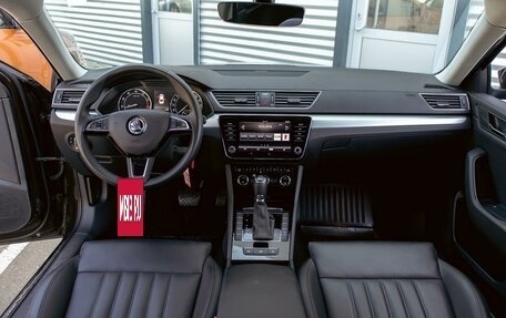 Skoda Superb III рестайлинг, 2018 год, 1 645 000 рублей, 16 фотография