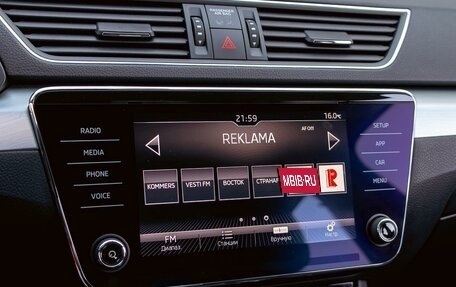 Skoda Superb III рестайлинг, 2018 год, 1 645 000 рублей, 14 фотография