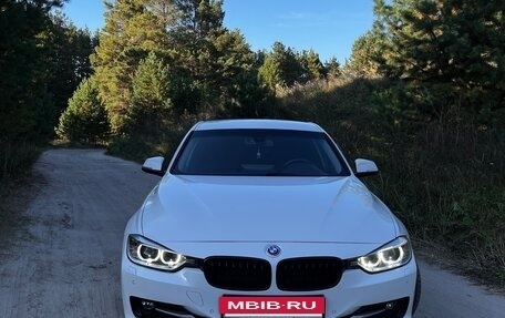 BMW 3 серия, 2013 год, 1 700 000 рублей, 3 фотография