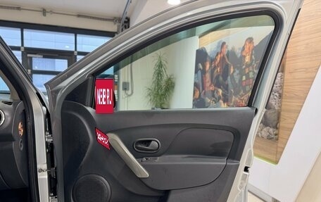 Renault Logan II, 2021 год, 1 250 000 рублей, 7 фотография