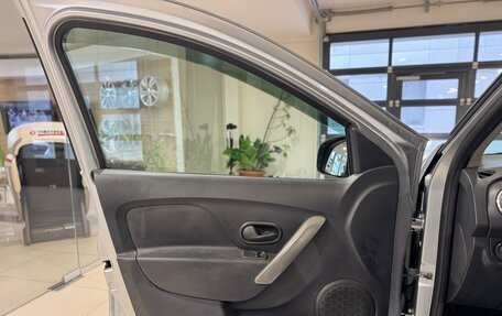 Renault Logan II, 2021 год, 1 250 000 рублей, 13 фотография