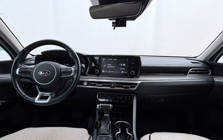 KIA K5, 2021 год, 2 498 000 рублей, 13 фотография