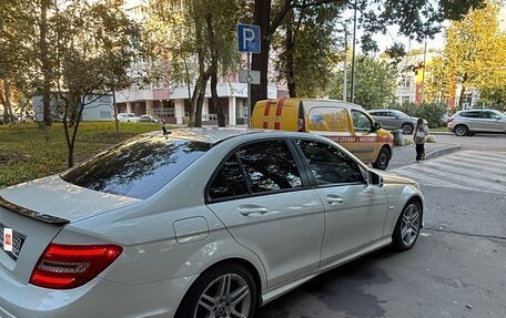 Mercedes-Benz C-Класс, 2013 год, 1 230 000 рублей, 4 фотография