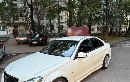 Mercedes-Benz C-Класс, 2013 год, 1 230 000 рублей, 2 фотография