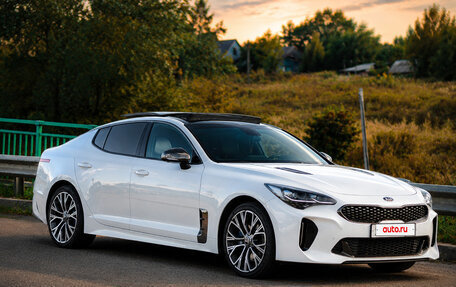KIA Stinger I, 2018 год, 2 370 000 рублей, 7 фотография