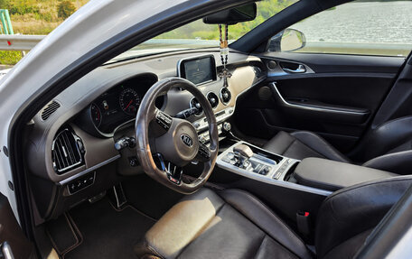 KIA Stinger I, 2018 год, 2 370 000 рублей, 12 фотография
