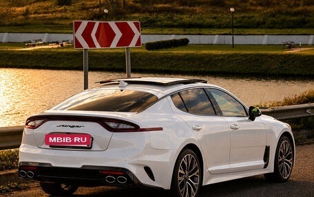 KIA Stinger I, 2018 год, 2 370 000 рублей, 3 фотография