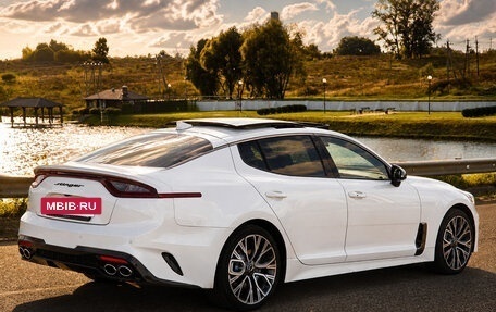 KIA Stinger I, 2018 год, 2 370 000 рублей, 5 фотография