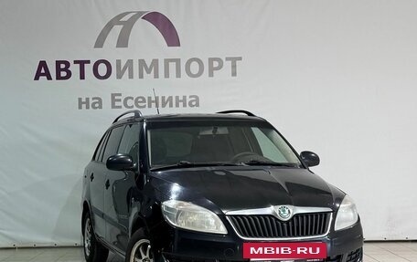 Skoda Fabia II, 2011 год, 430 000 рублей, 3 фотография