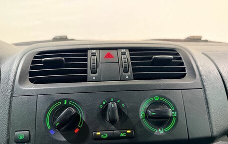 Skoda Fabia II, 2011 год, 430 000 рублей, 18 фотография