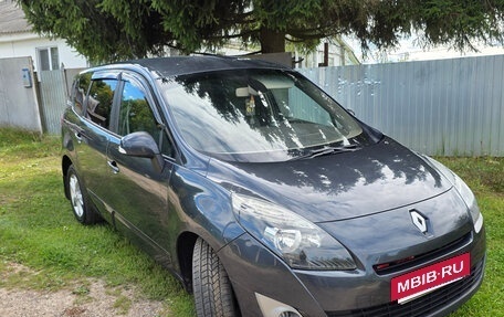 Renault Scenic III, 2011 год, 730 000 рублей, 3 фотография