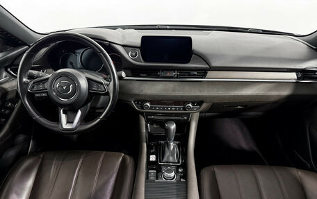 Mazda 6, 2020 год, 2 590 000 рублей, 15 фотография
