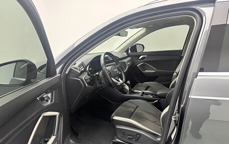 Audi Q3, 2021 год, 2 000 000 рублей, 8 фотография