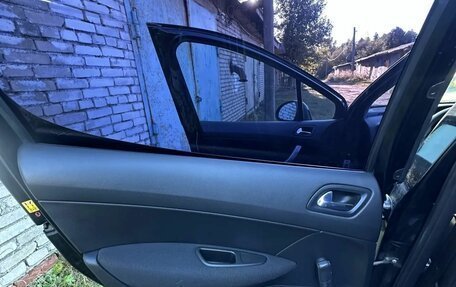 Peugeot 308 II, 2008 год, 370 000 рублей, 10 фотография