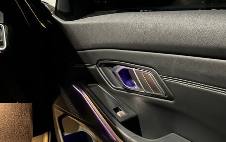 BMW 3 серия, 2020 год, 2 900 000 рублей, 19 фотография