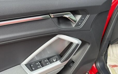 Audi Q3, 2022 год, 2 632 000 рублей, 15 фотография