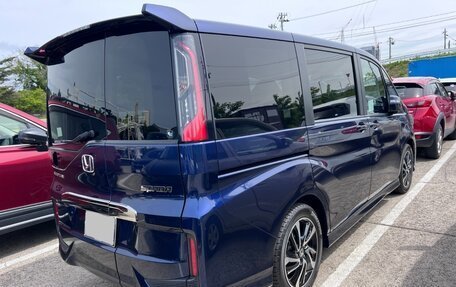 Honda Stepwgn IV, 2020 год, 2 700 000 рублей, 14 фотография