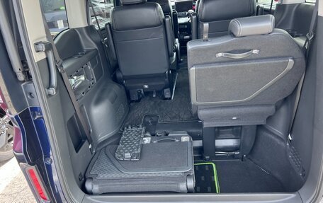 Honda Stepwgn IV, 2020 год, 2 700 000 рублей, 23 фотография