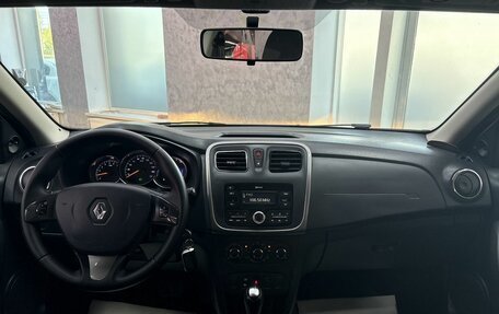 Renault Logan II, 2017 год, 965 000 рублей, 29 фотография