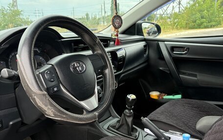 Toyota Corolla, 2013 год, 1 300 000 рублей, 10 фотография