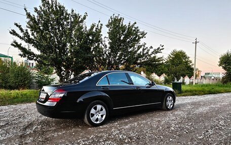 Mercedes-Benz S-Класс, 2008 год, 2 450 000 рублей, 2 фотография