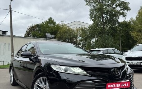 Toyota Camry, 2019 год, 2 900 000 рублей, 2 фотография