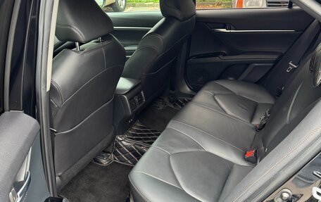 Toyota Camry, 2019 год, 2 900 000 рублей, 13 фотография