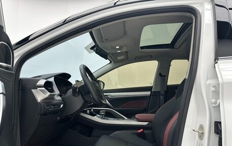 Geely Coolray I, 2022 год, 1 470 000 рублей, 10 фотография