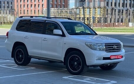 Toyota Land Cruiser 200, 2010 год, 2 850 000 рублей, 1 фотография