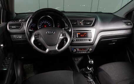 KIA Rio III рестайлинг, 2015 год, 999 000 рублей, 6 фотография