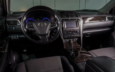 Toyota Camry, 2015 год, 1 999 000 рублей, 6 фотография
