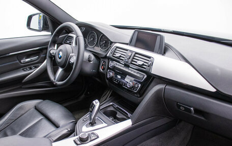 BMW 3 серия, 2018 год, 2 570 000 рублей, 10 фотография