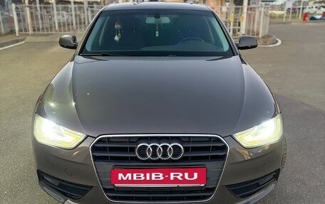 Audi A4, 2013 год, 1 350 000 рублей, 2 фотография