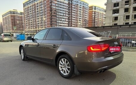 Audi A4, 2013 год, 1 350 000 рублей, 5 фотография