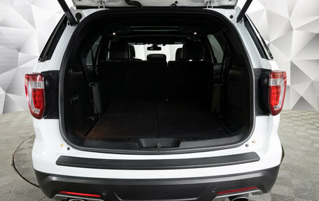 Ford Explorer VI, 2018 год, 2 996 000 рублей, 17 фотография