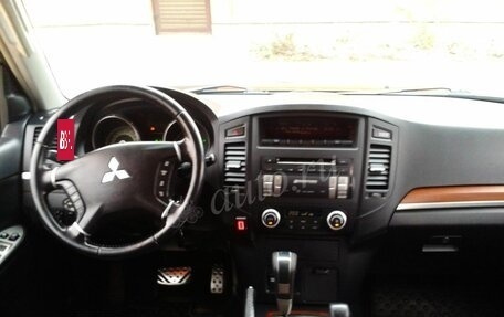 Mitsubishi Pajero IV, 2007 год, 1 080 000 рублей, 8 фотография