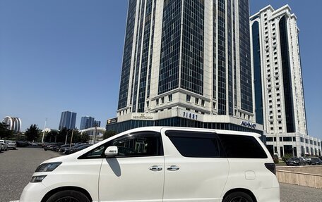 Toyota Vellfire I, 2009 год, 1 999 999 рублей, 4 фотография