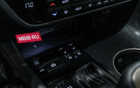 Lexus RX IV рестайлинг, 2019 год, 4 399 700 рублей, 19 фотография