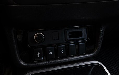 Mitsubishi Outlander III рестайлинг 3, 2019 год, 1 920 000 рублей, 13 фотография