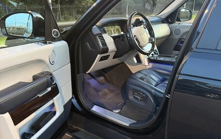Land Rover Range Rover IV рестайлинг, 2014 год, 3 600 000 рублей, 25 фотография