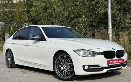 BMW 3 серия, 2013 год, 1 550 000 рублей, 1 фотография